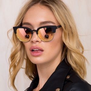 Quay Avalon Retro Sunnies